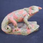 Caméléon sur base en Epidote