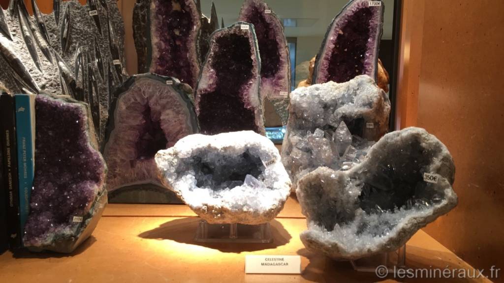 Les Min raux Du Carrousel Du Louvre Les G odes Lesmineraux fr