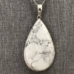 Pendentif Howlite