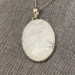 Pendentif Howlite