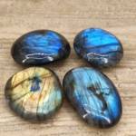 Galet Labradorite