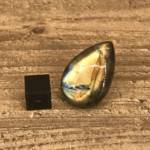 Cabochon Labradorite