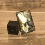 Cabochon Labradorite