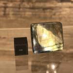 Cabochon Labradorite