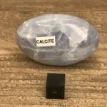 Galet Calcite Bleue