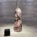 Pointe en Rhodonite