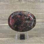 Galet en Rhodonite