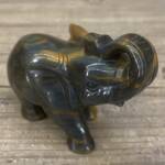 Éléphant en Œil de tigre