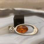 Pendentif en Ambre Baltique