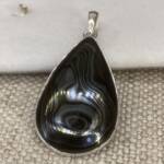 Pendentif Psilomélane