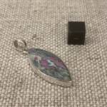 Pendentif Rubis sur Fuschite