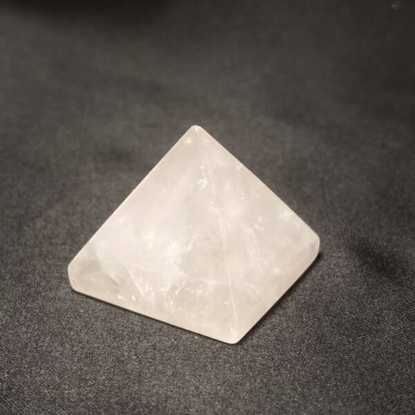 Pyramide Quartz Rose