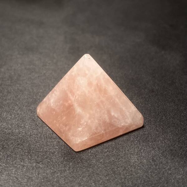 Pyramide Quartz Rose