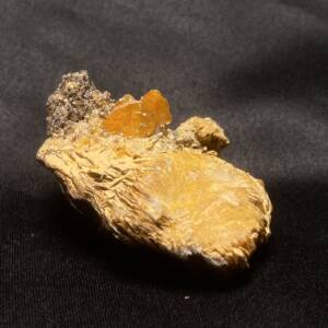 Wulfenite