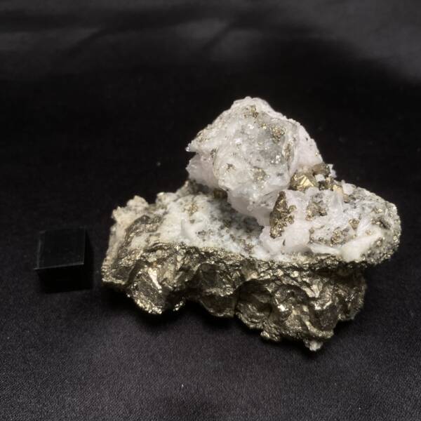 Calcite sur Pyrite