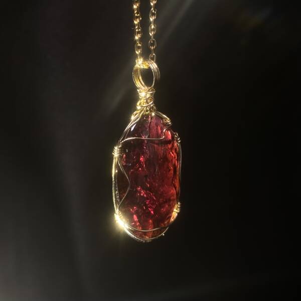 Pendentif Grenat Rodolite