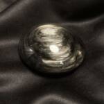 Galet Obsidienne argentée