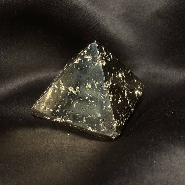 Pyramide Pyrite