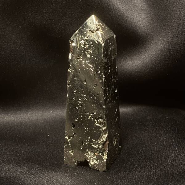 Obélisque Pyrite