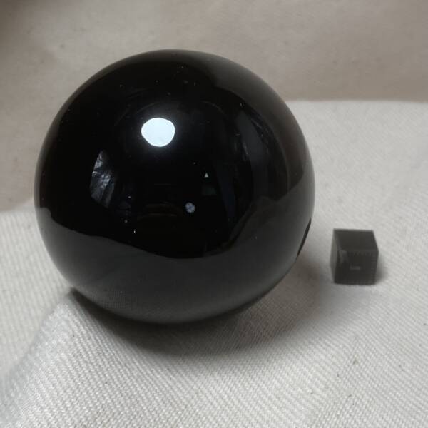 Sphère Obsidienne noire