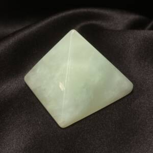 Pyramide Jade