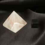 Pyramide Quartz Hématoïde