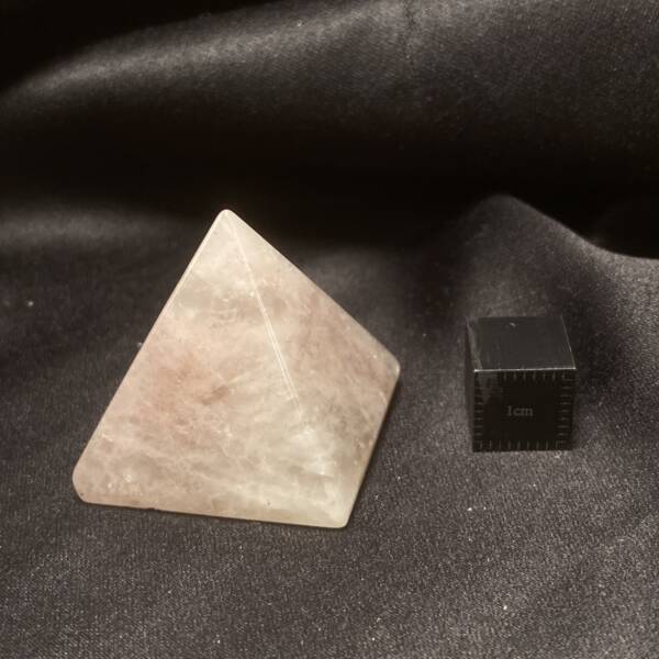 Pyramide Quartz Hématoïde