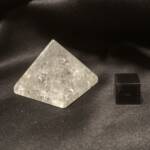 Pyramide Cristal de Roche