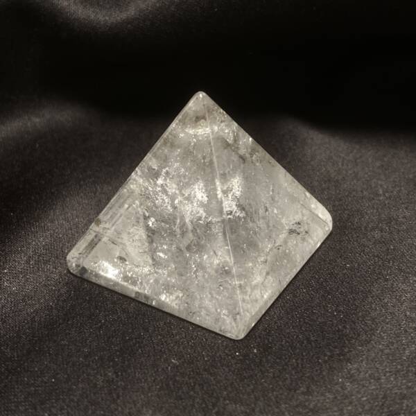 Pyramide Cristal de Roche