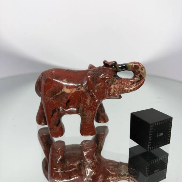 Eléphant Jaspe Brèche