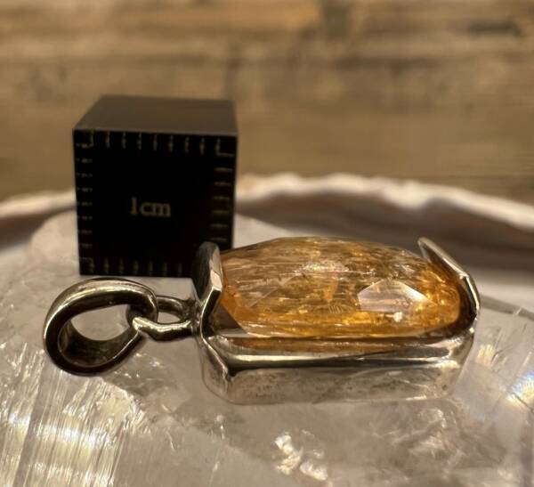 Pendentif en Topaze impériale