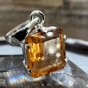 Pendentif en Topaze impériale