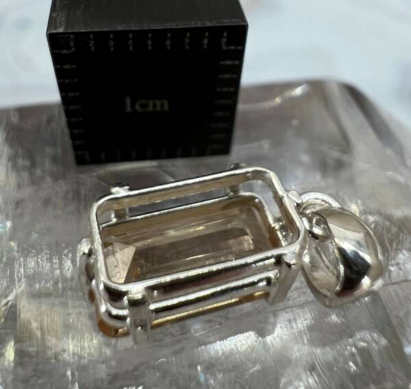 Pendentif en Topaze impériale