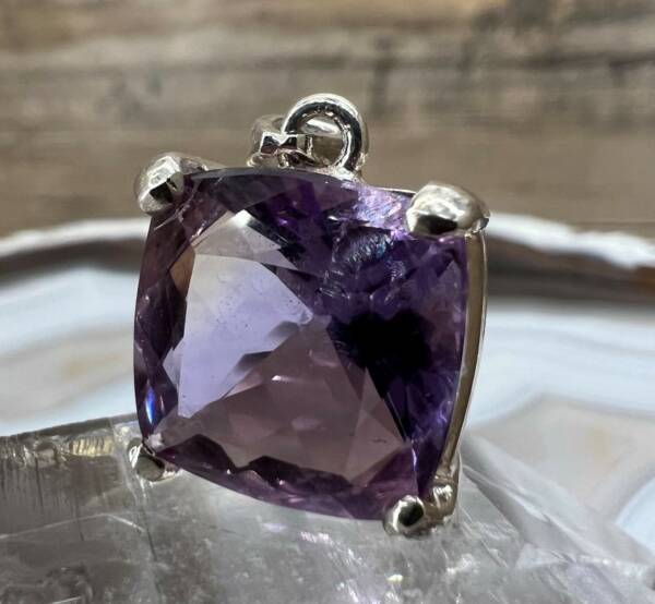 Pendentif en Améthyste