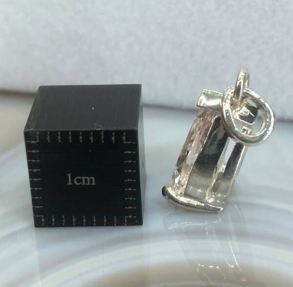 Pendentif en Morganite