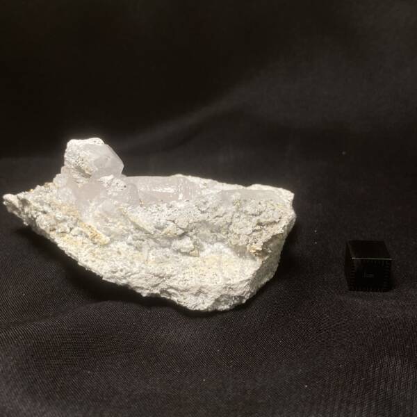 Calcite "fluo" et Pyrite