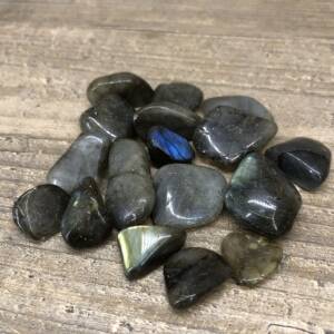 Labradorite polie
