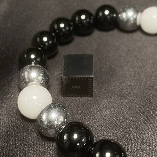 Bracelet Agate Blanche, Agate Noire et Hématite