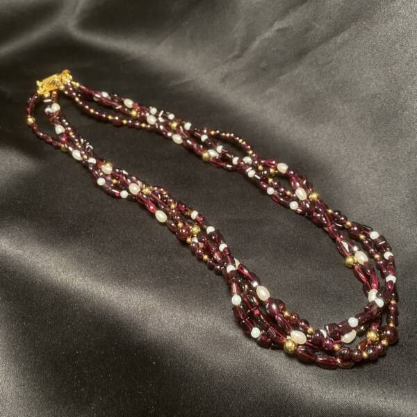 Collier multi rang Grenat