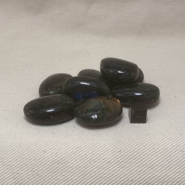 Labradorite polie