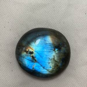 Galet en Labradorite