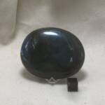 Galet en Labradorite