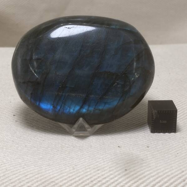 Galet en Labradorite