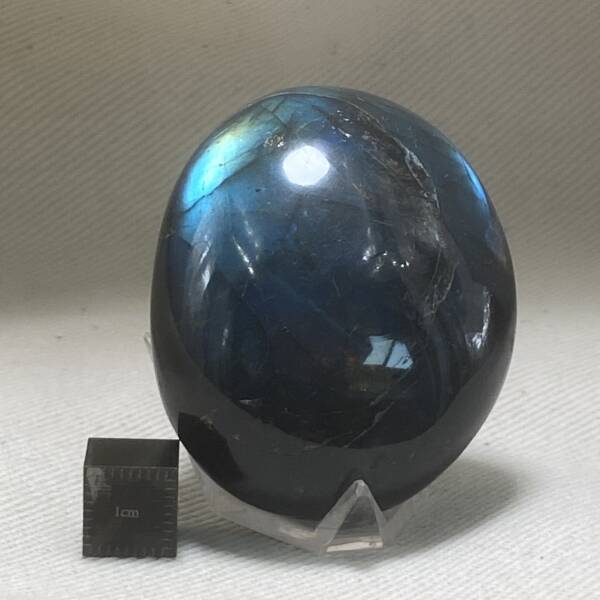 Galet en Labradorite