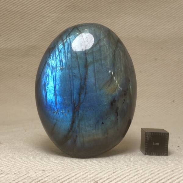 Galet en Labradorite