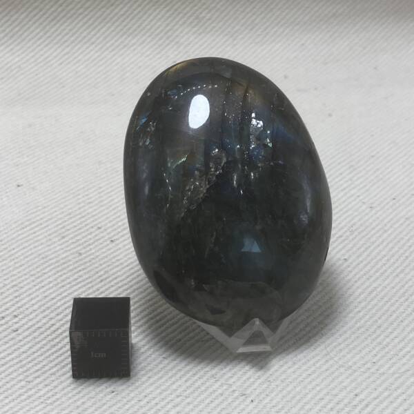 Galet en Labradorite