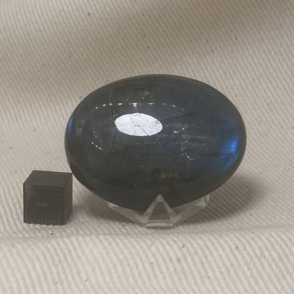 Galet en Labradorite