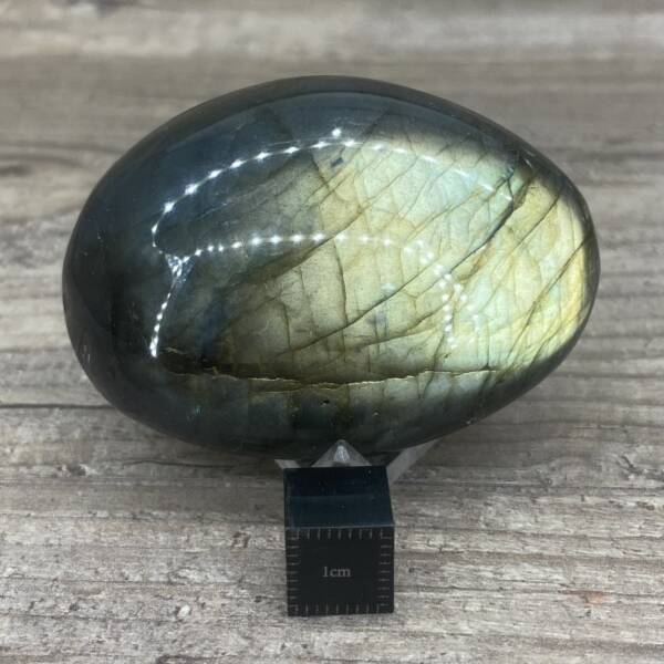 Galet en Labradorite