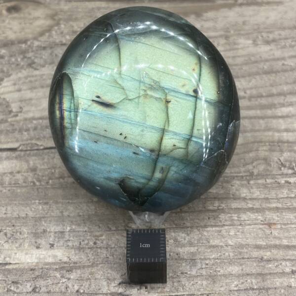 Galet en Labradorite