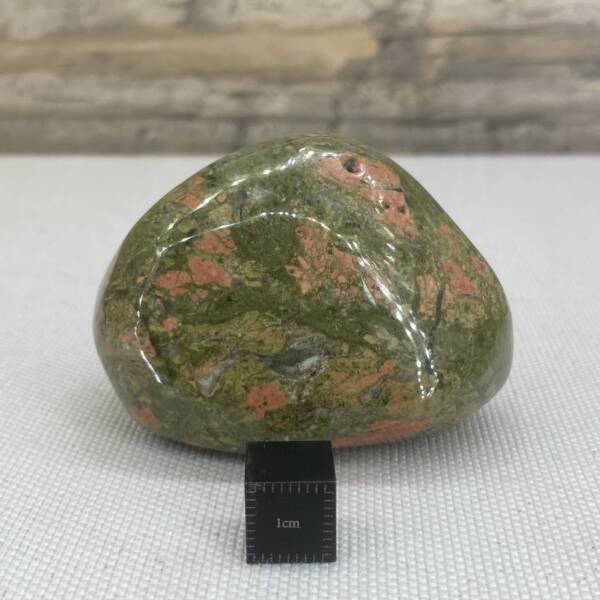Epidote polie